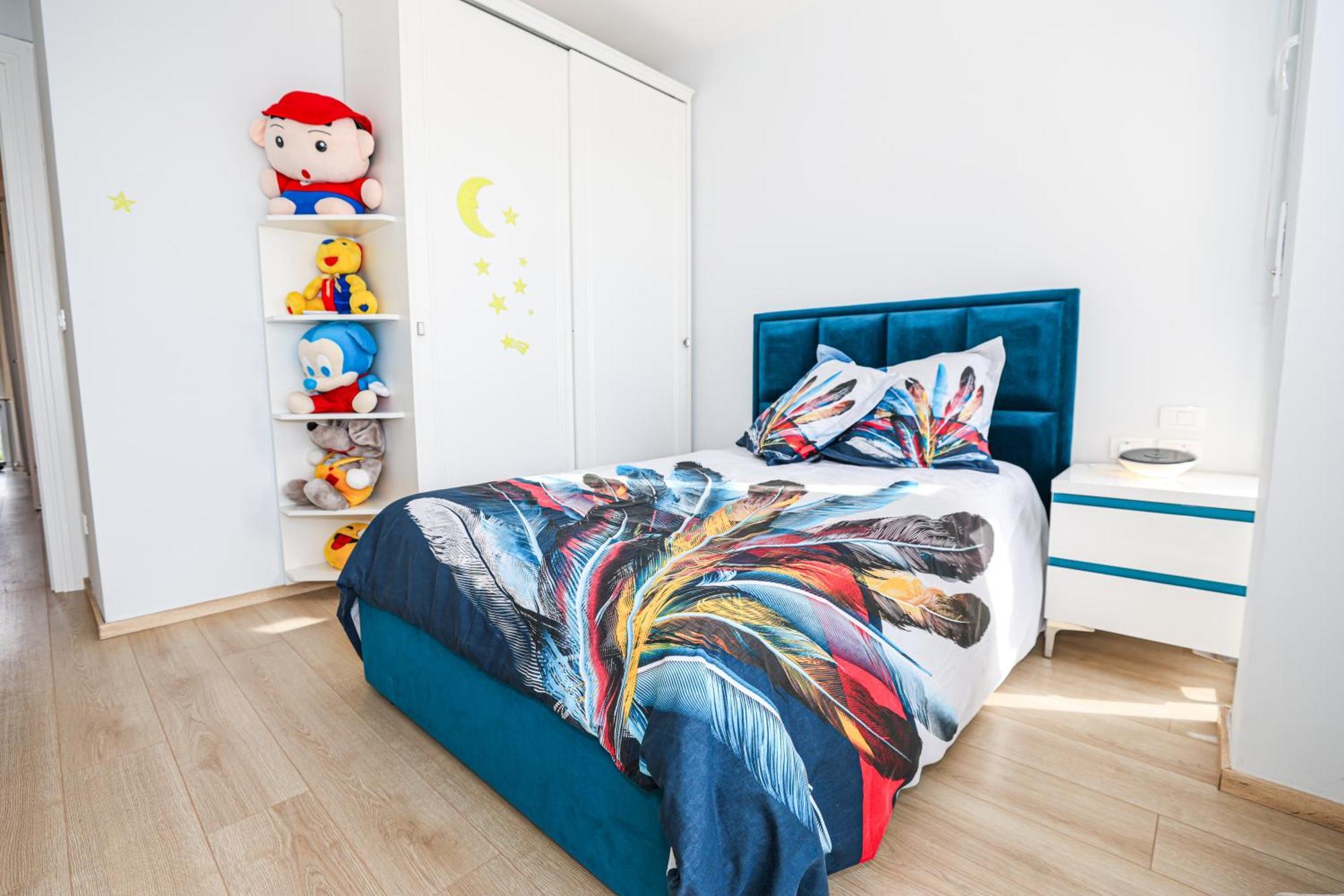 29 Valamar * Durrës