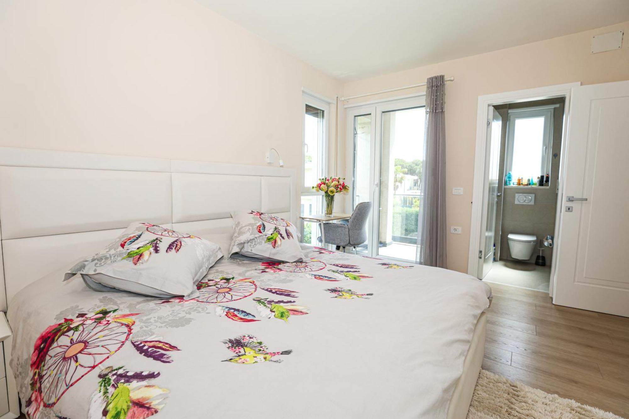 29 Valamar Villa